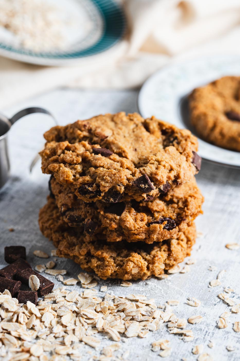 Oatmeal Chocolate Chunk Cookie