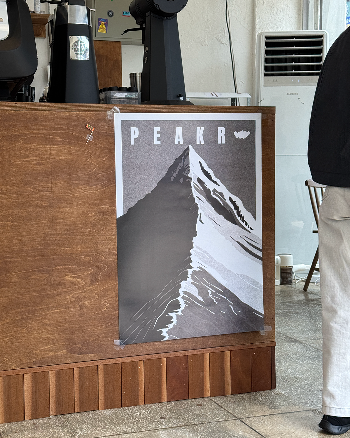 프로젝트 <피커 peakr 포스터> 보기