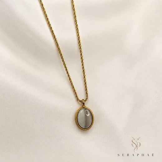 Oval Moonstone Pendant — 18k gold-plated · moonstone