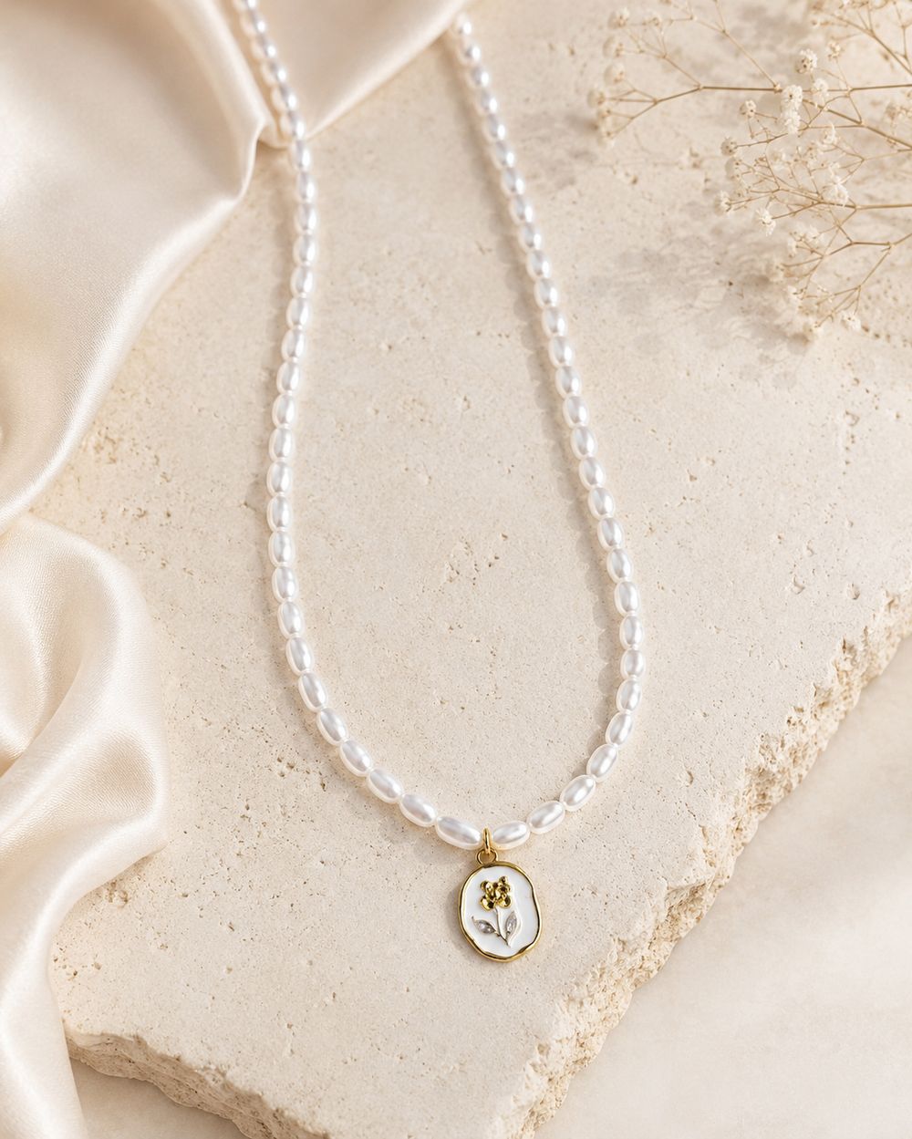 Pearl Beaded Floral Pendant — view 1