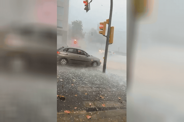 Catalonia put three towns into lockdown as violent slow-moving thunderstorms swept Tarragona, with streets turned to raging rivers by muddy floodwater.