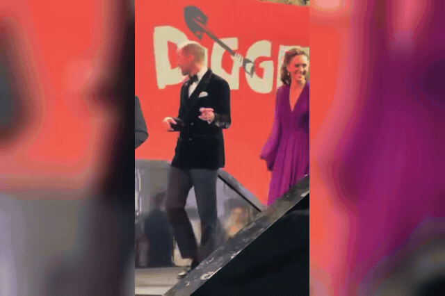 Tom Cruise takes Catherine's hand to guide her down the stairs, an exchange that drew comment from an onlooker on social media praising his gentlemanly conduct.