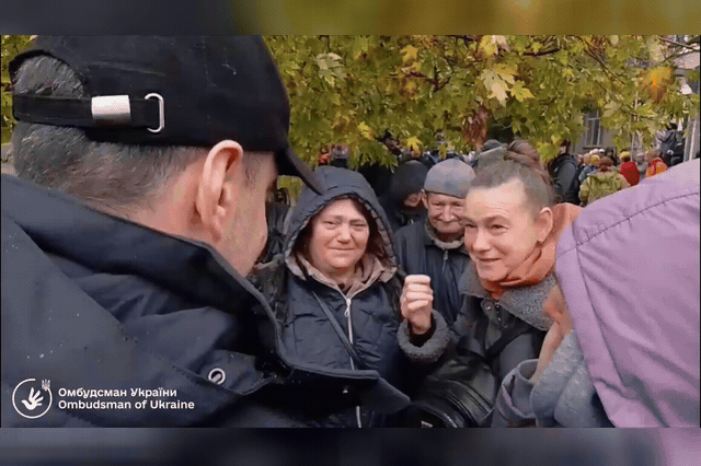 Evacuation of the Russian-occupied Ukrainian town of Oleshky begins under Melania Trump's truce as hundreds choose to stay without water