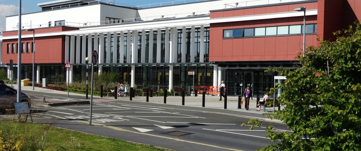 Swansea Bay University Health Board has confirmed a scabies outbreak at Morriston Hospital, with visiting restrictions now in place as patients, families and staff receive treatment or guidance.