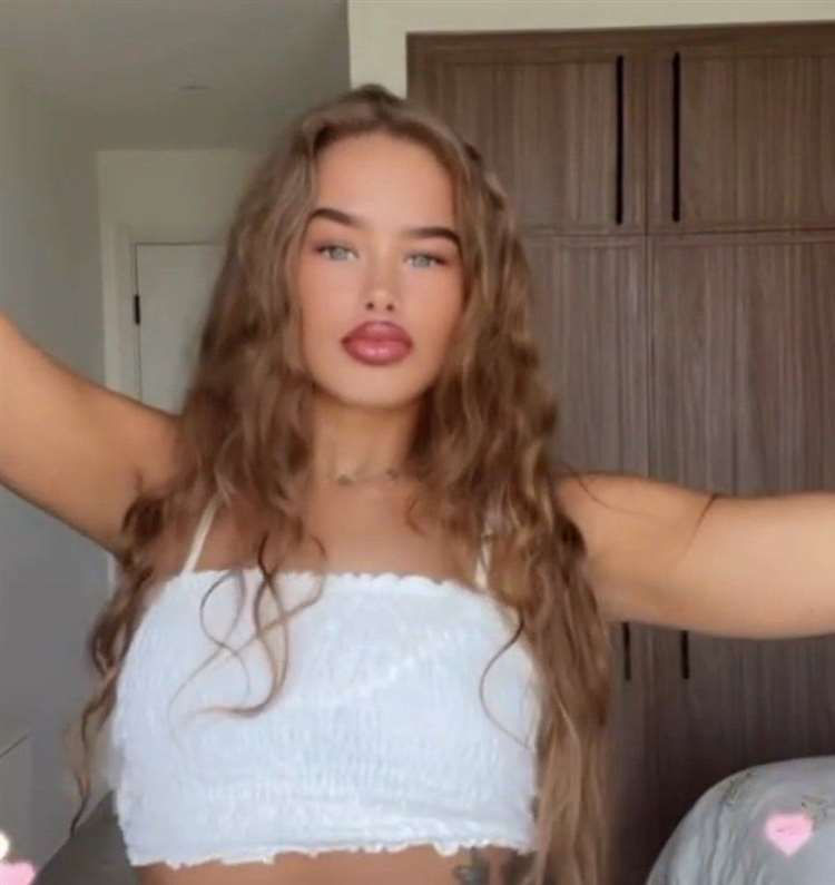 Brooke George, who faces the death penalty in Dubai over the fatal stabbing of William Treeby, has had her murder trial adjourned to 28 October after prosecution witnesses failed to appear.