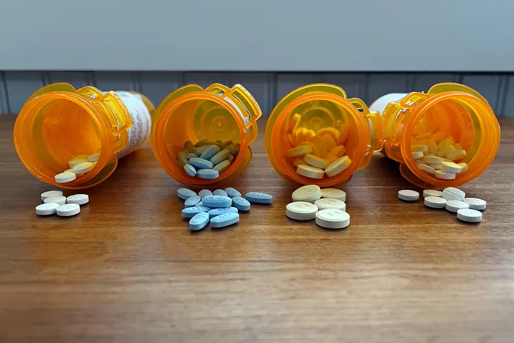 A UCL review of five studies found no significant improvement in cognitive function among post-menopausal women given testosterone, while some women have posed as men to obtain prescriptions online.