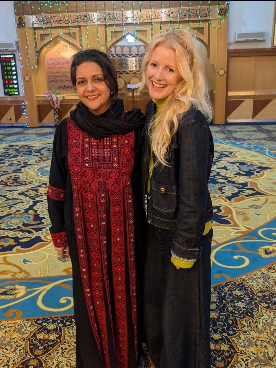 Hannah Spencer pictured at a mosque, as a report alleges organised coordination between mosque networks and the Greens involved deliberate concealment from charity regulators.