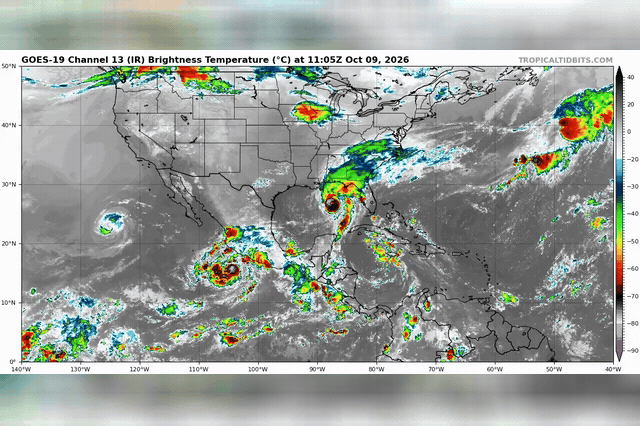 Three storm systems active around the coastlines of the US and Mexico. The remnants of Hurricane Isaias are forecast to carry southerly air north, pushing UK temperatures into the low 20s by Tuesday.