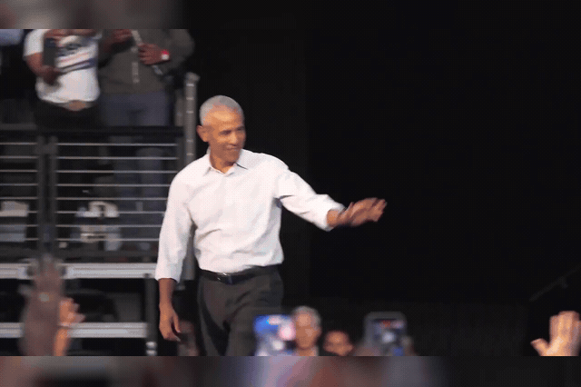 Obama doubles down on his Cheesecake Factory jab at Trump, mocking the 'whole-of-government response' at a Georgia midterm rally