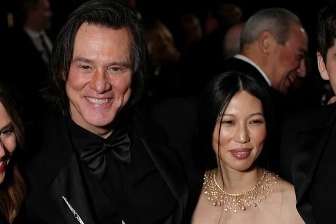 Jim Carrey and Min Ah, who wed in a private Los Angeles ceremony, first went public as a couple at the César Awards in Paris in February 2026.