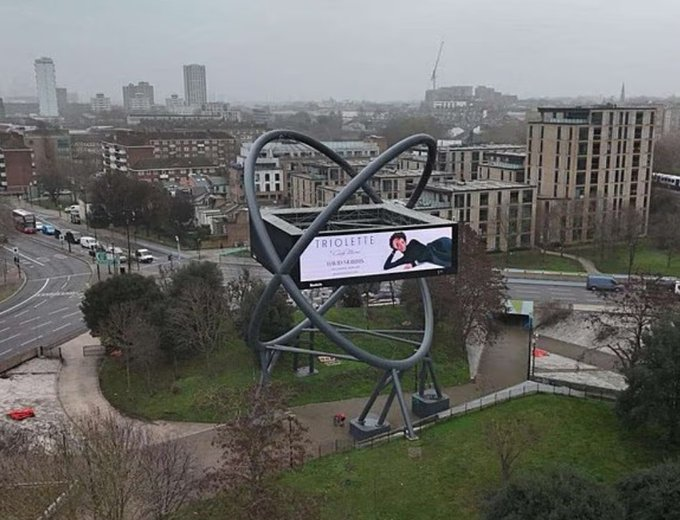 Plans to replace Wandsworth Roundabout's 'pretzel' structure, which drew 153 formal objections from residents who branded the timber tree-inspired proposal an 'eyesore.'