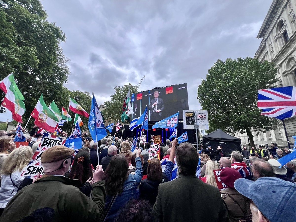 British Jews are far more likely to identify as Zionist since 7 October, but synagogue attendance has not risen, study finds