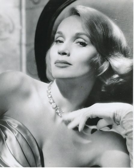 Eva Marie Saint won the best supporting actress Oscar in 1955 for her debut opposite Marlon Brando in 'On the Waterfront', after director Elia Kazan spotted her on Broadway.