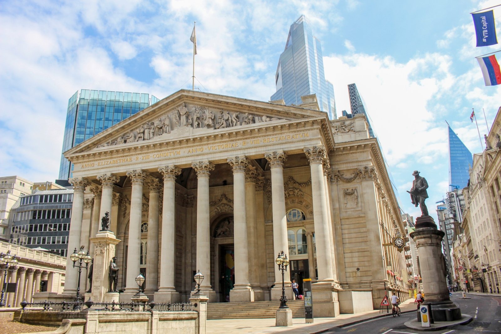 Bank of England deputy governor says UK economy has absorbed energy price shock better than expected