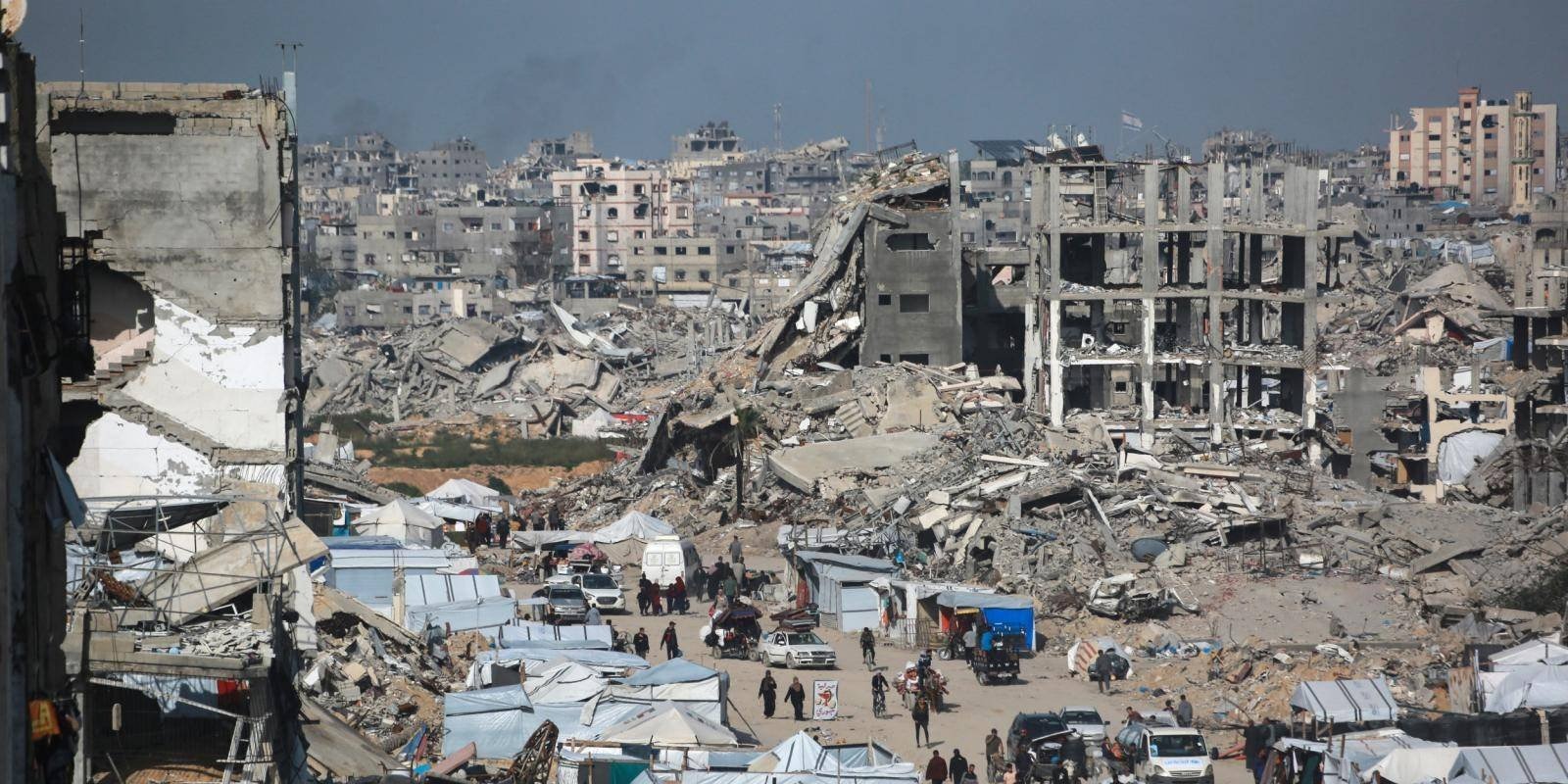 Israel blocks commercial goods from entering Gaza as Hamas is accused of taxing merchants $3,200 per truck