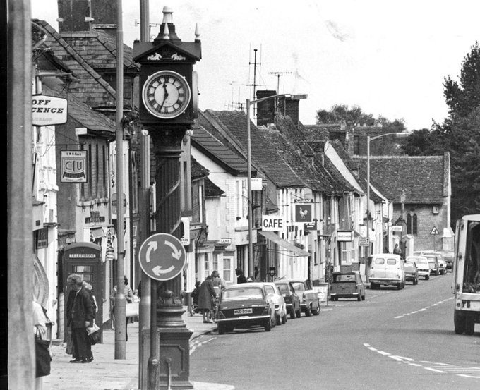 The cast-iron clock lying on Cricklade's high street, with the town council having already contacted its insurers and pledged to restore it to its "full glory.