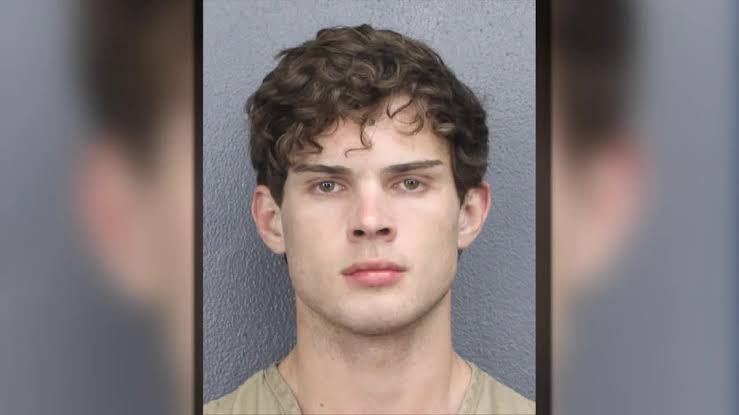 US 'looksmaxxing' influencer Clavicular pleads not guilty to raping teen girl after arriving at court with a barking dog