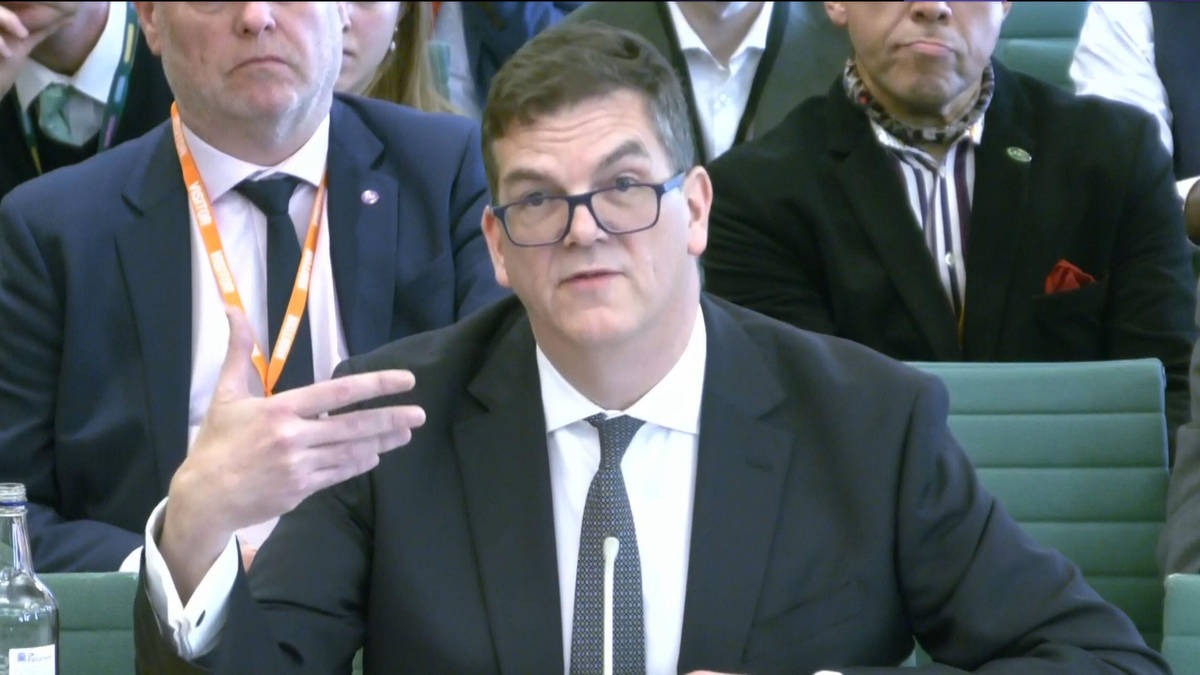 Government pays out six-figure sum to 'scapegoat' civil servant it sacked over Mandelson vetting fiasco