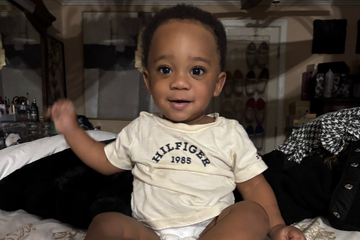 Mississippi AG rules police shooting of one-year-old 'justified' though his mother says she lifted him up for officers to see