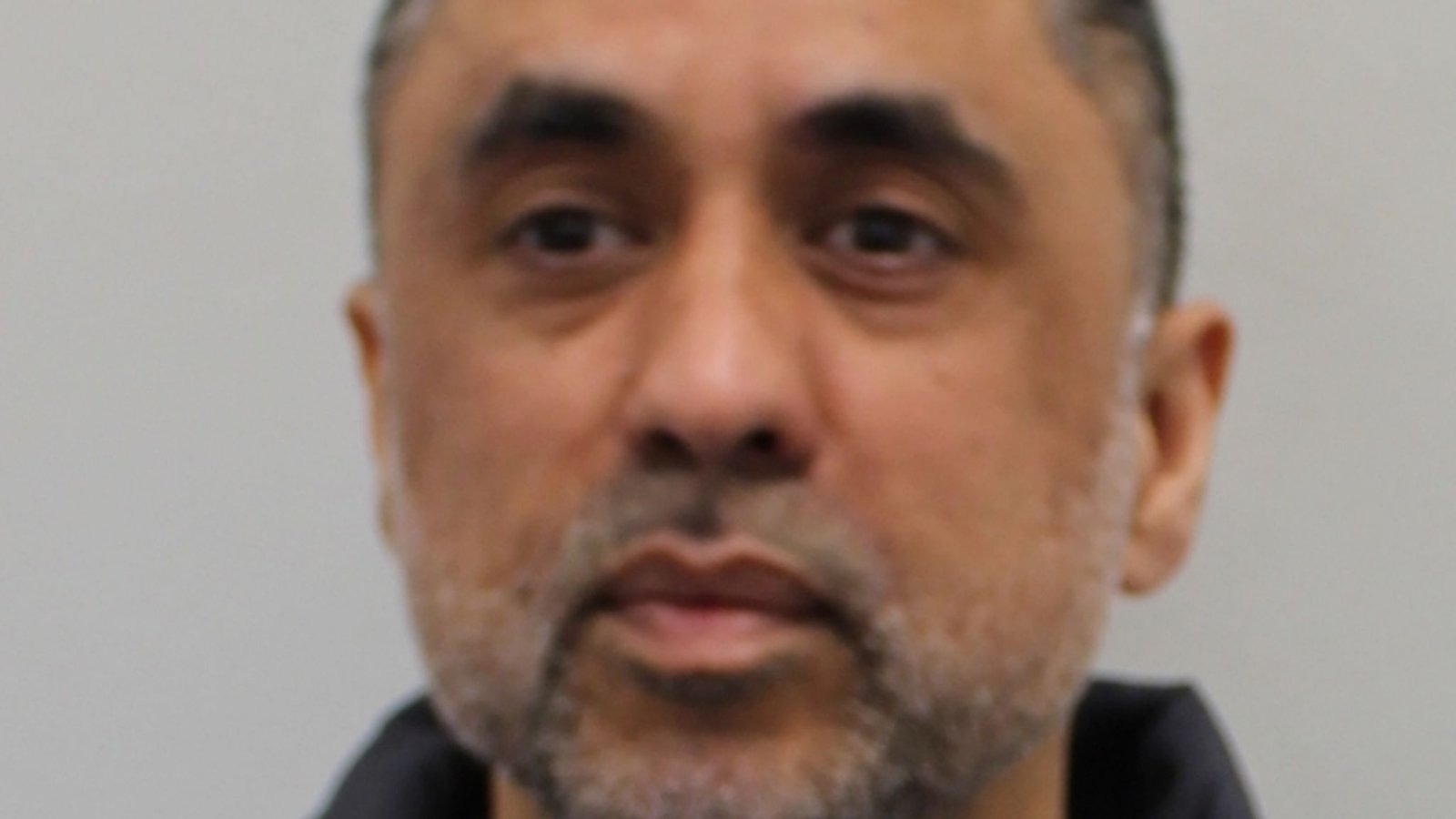 Essex gun gang who turned blank-firing weapons into real guns in a caravan are jailed for nearly 50 years