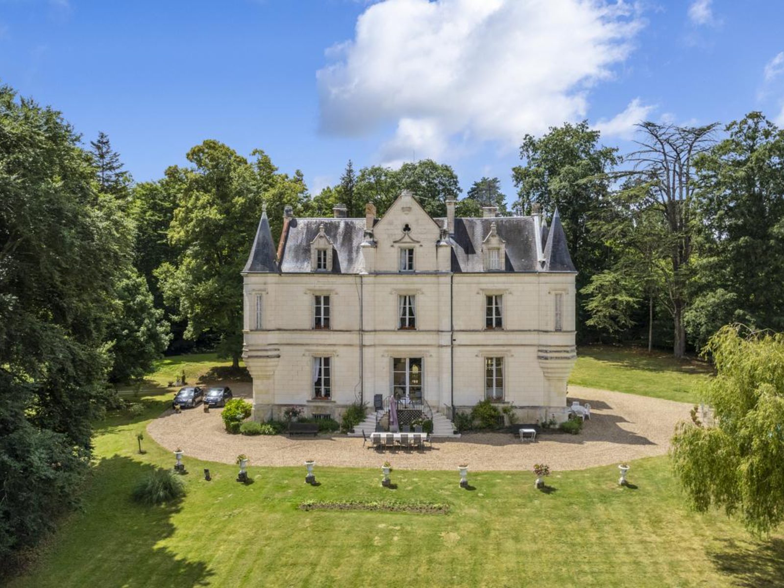 Chateau Mont Felix preview 2