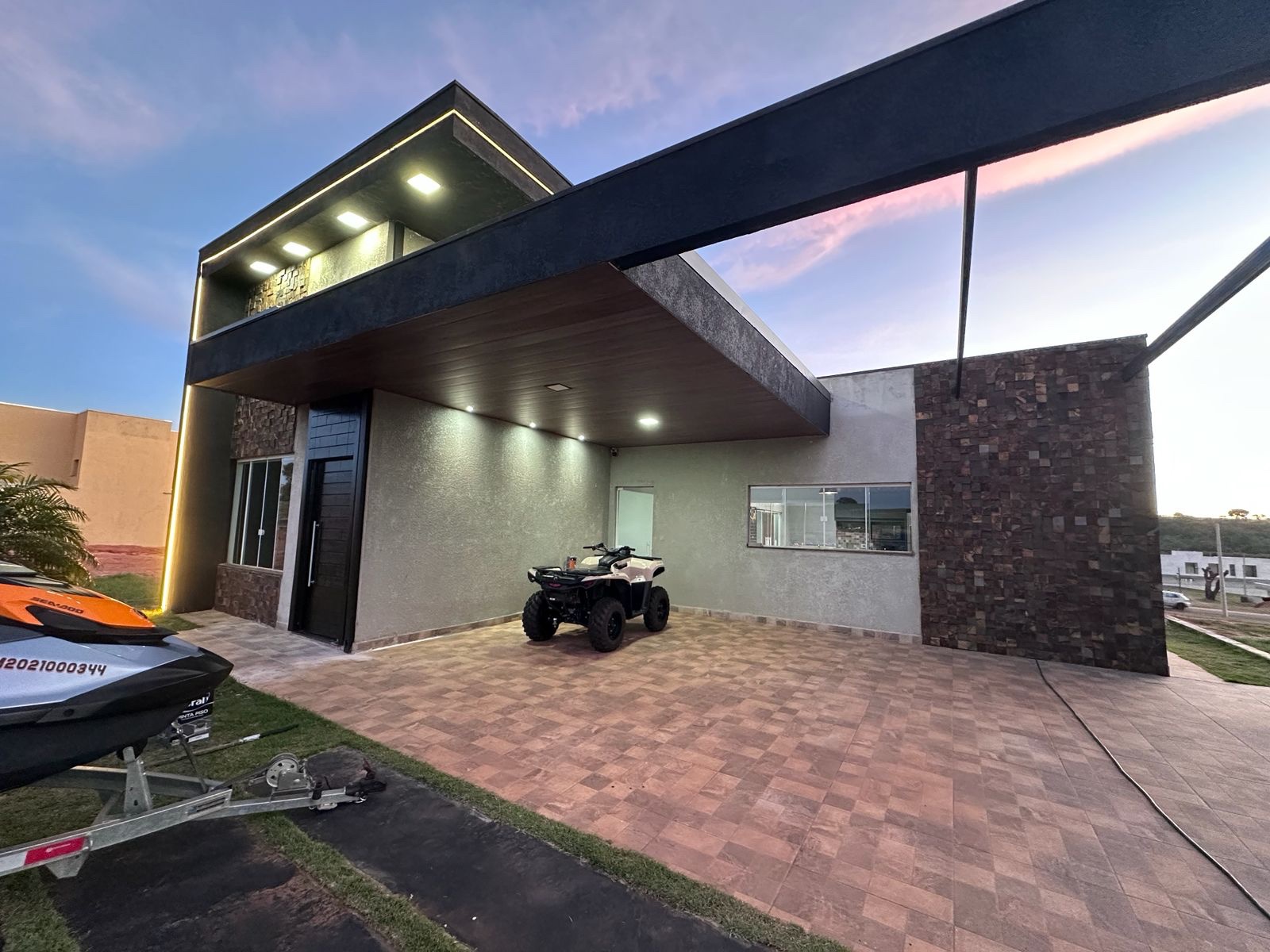 Foto 5 de Casa com 3 quartos quadra LT próximo ao clube Marina à venda no Riviera de Santa Cristina XIII