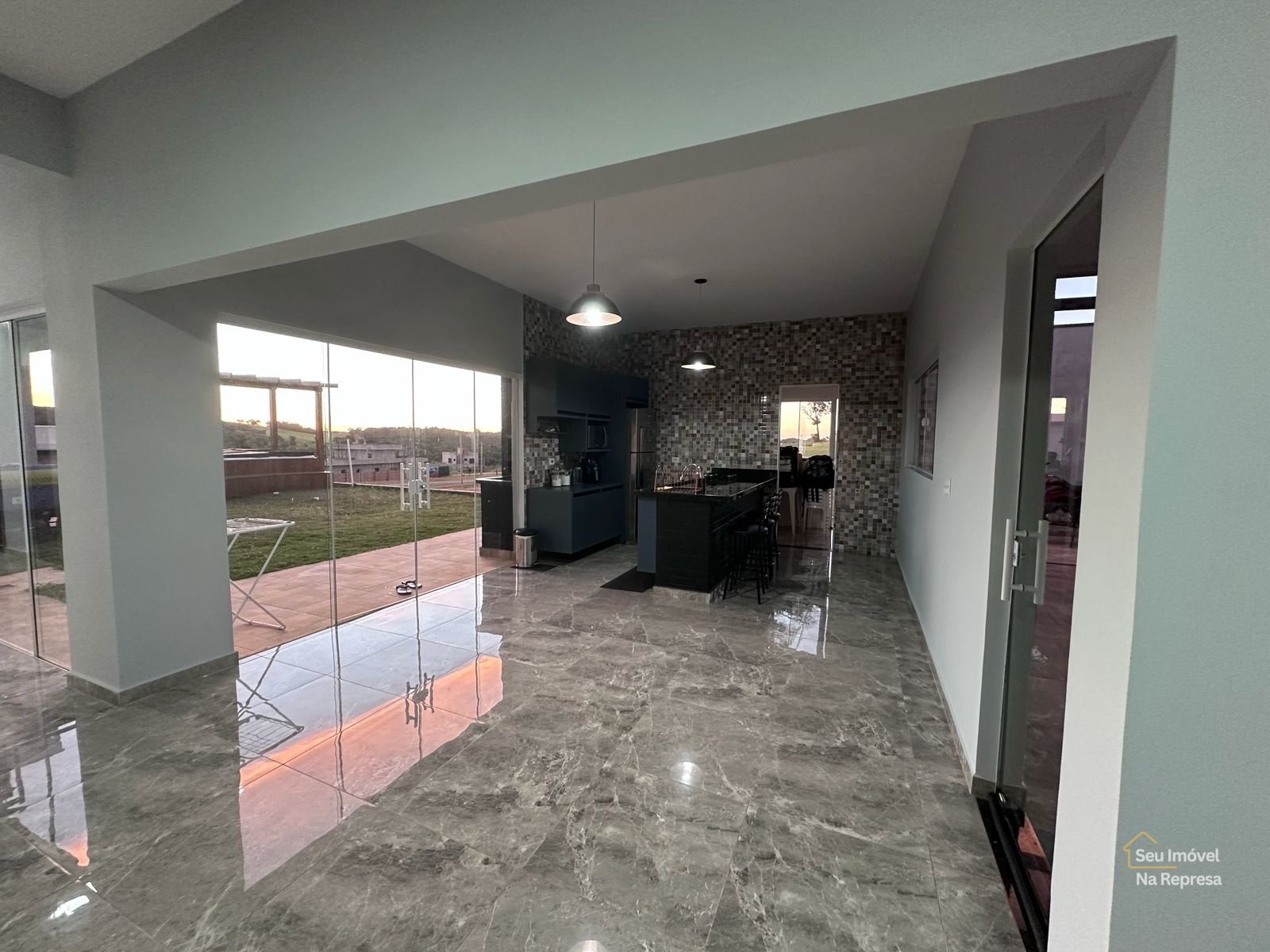 Foto 9 de Casa com 3 quartos quadra LT próximo ao clube Marina à venda no Riviera de Santa Cristina XIII