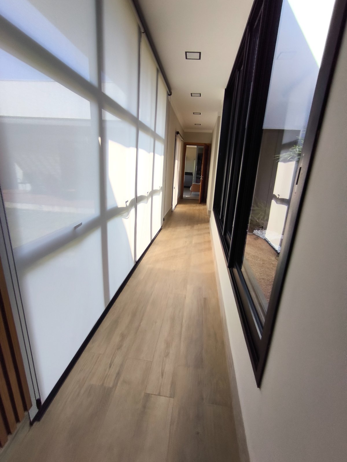 Foto 10 de Mansão luxuosa e moderna à venda quadra FU no Riviera de Santa Cristina II