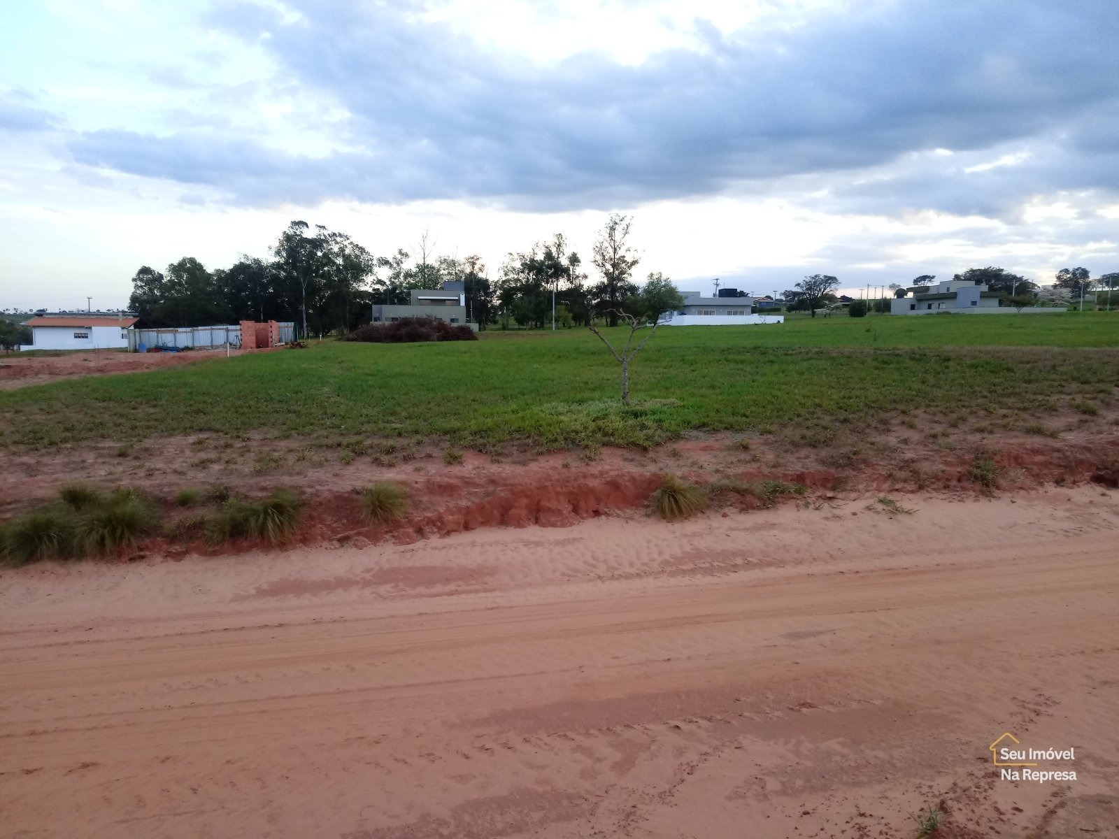 Foto 4 de Lote à venda no setor marina do Riviera de Santa Cristina XIII