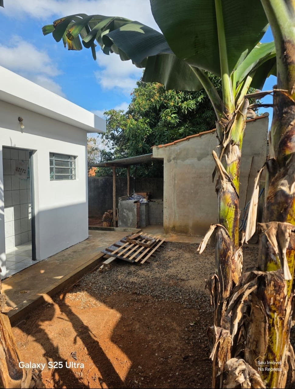 Foto 10 de Casa térrea com telhado 4 águas à venda no bairro Jurumirim em Paranapanema