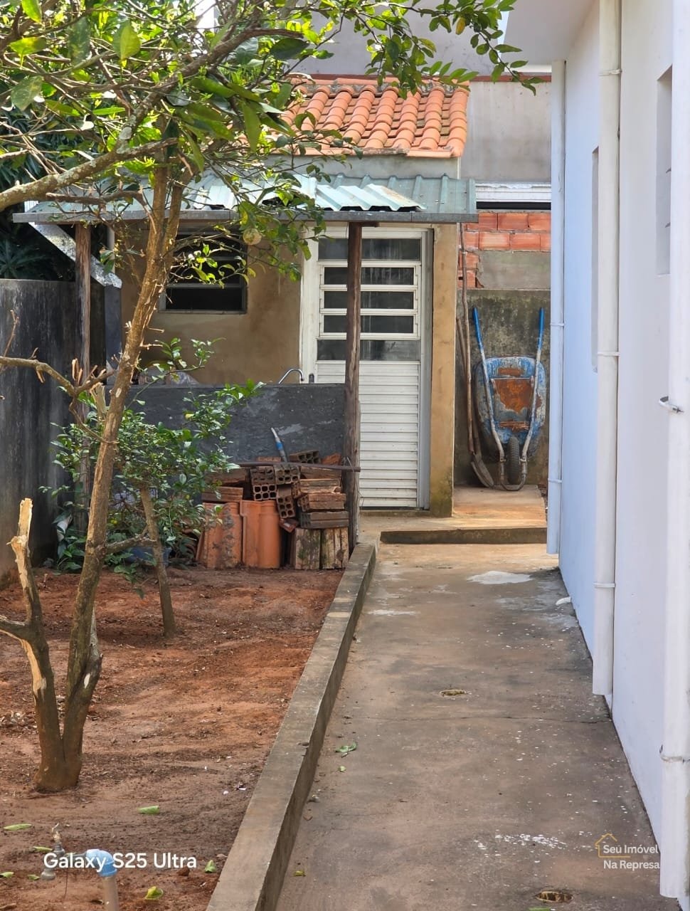 Foto 11 de Casa térrea com telhado 4 águas à venda no bairro Jurumirim em Paranapanema