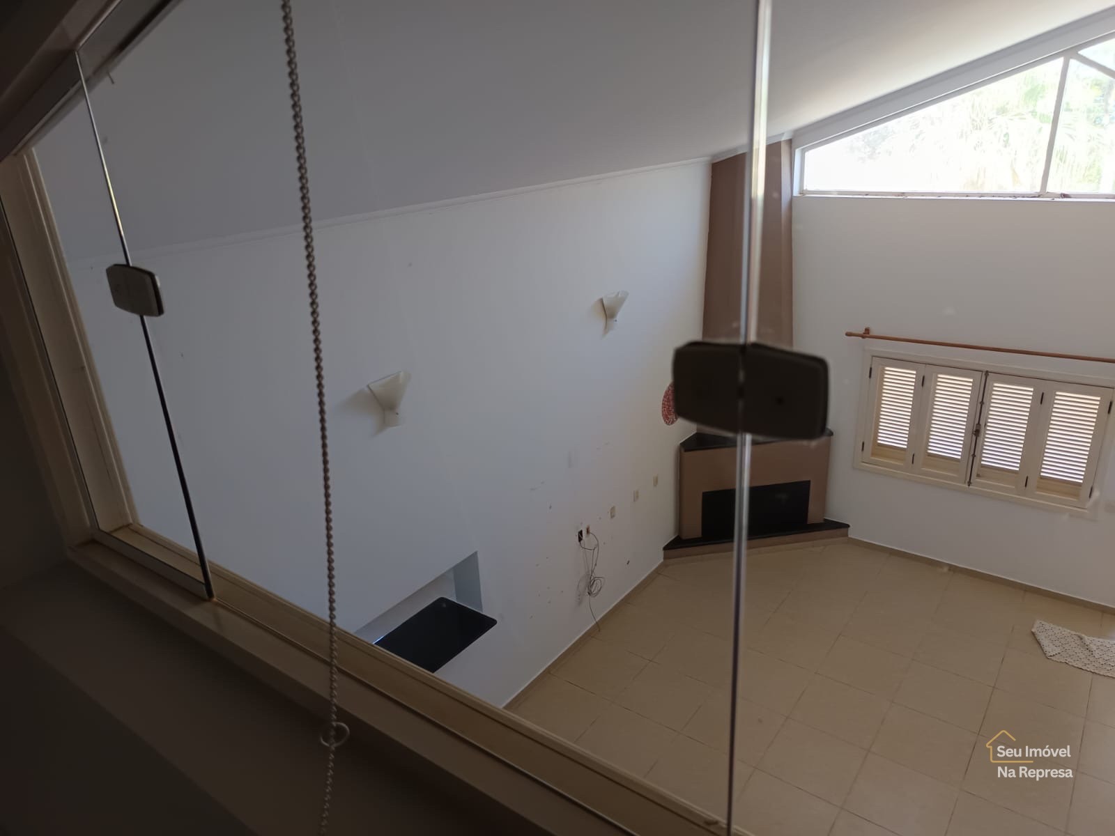 Foto 10 de Casa na à venda no Riviera de Santa Cristina I EM Arandu SP