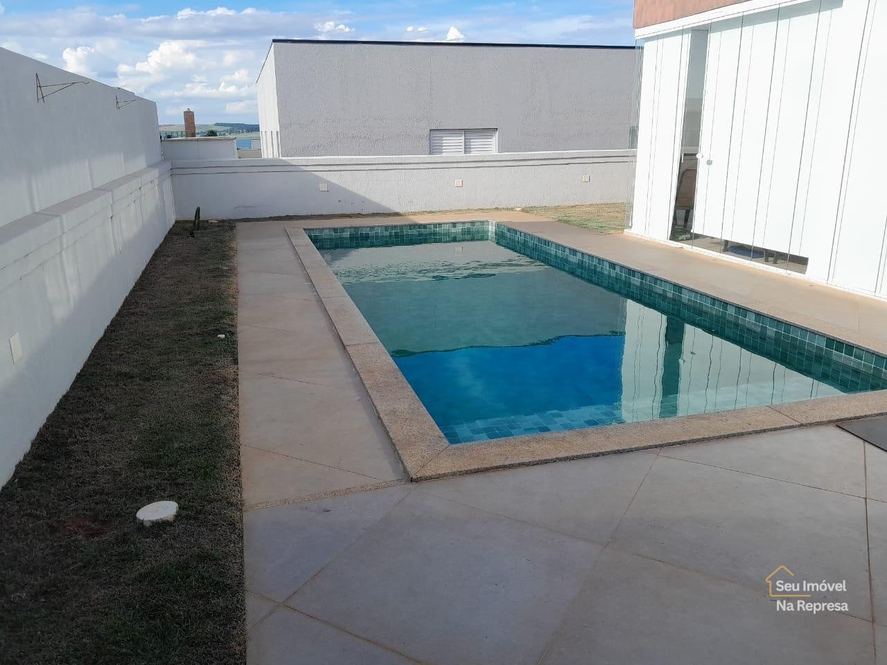 Foto 5 de Sobrado à venda com 4 suítes próximo ao Clube Marina no Riviera de Santa Cristina XIII