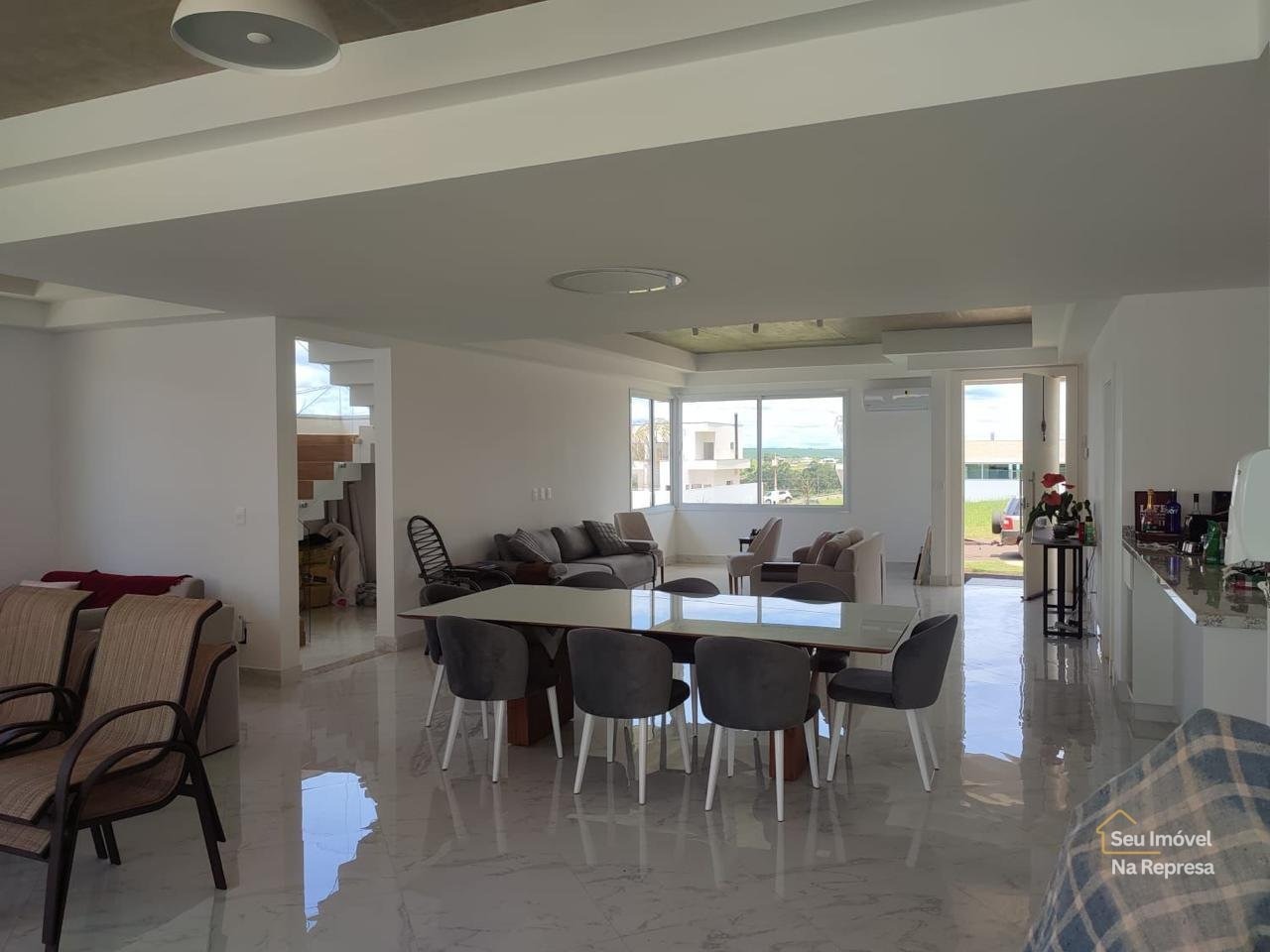 Foto 12 de Sobrado à venda com 4 suítes próximo ao Clube Marina no Riviera de Santa Cristina XIII