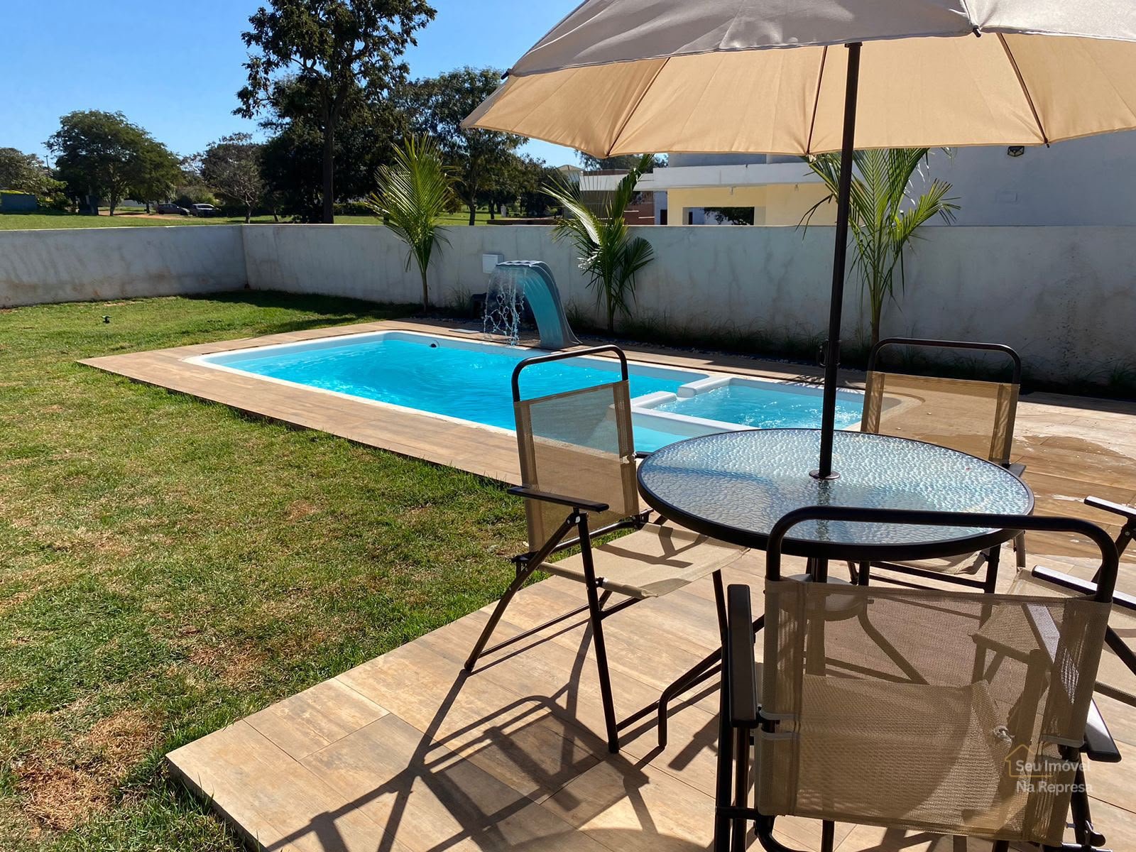 Foto 3 de Casa à venda próximo ao Ponto Alto no Riviera de Santa Cristina XIII