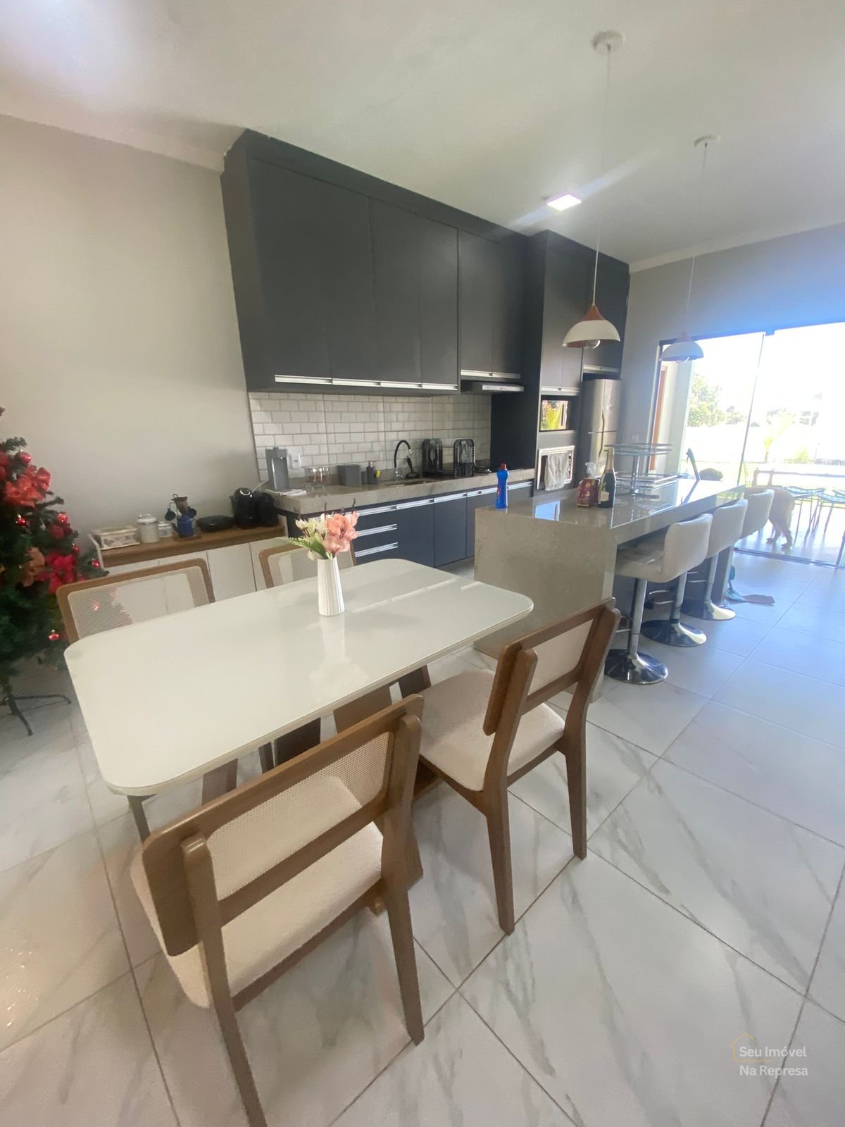 Foto 12 de Casa à venda próximo ao Ponto Alto no Riviera de Santa Cristina XIII