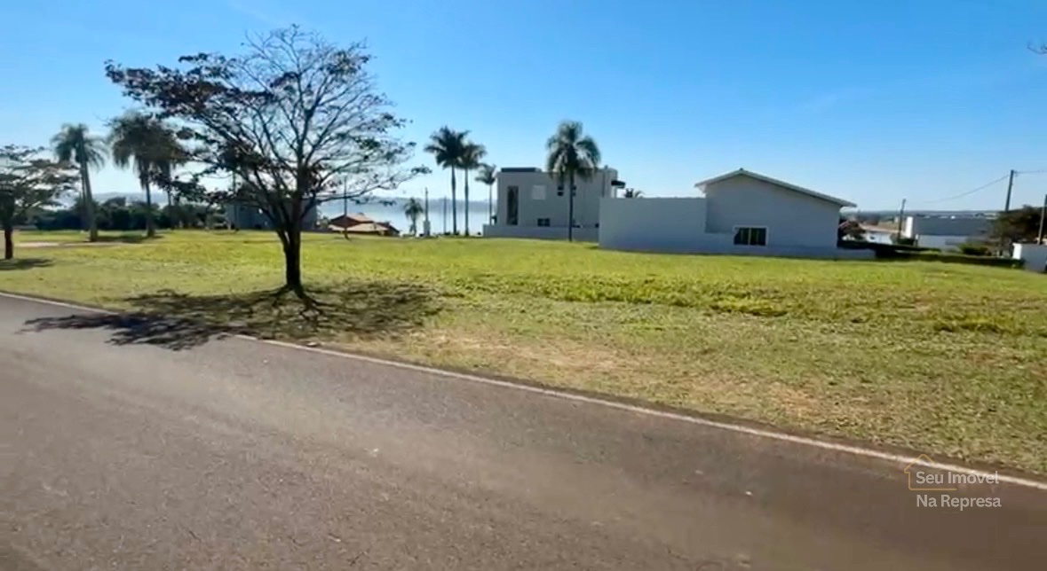 Foto 6 de Terreno de esquina em área nobre no Riviera Sta Cristina Xlll Setor Marina