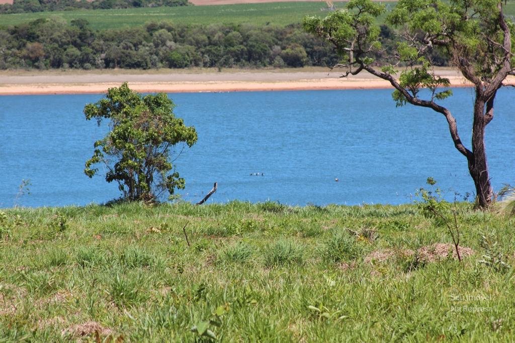 Terreno 5.000m² a beira da Represa de Jurumirim
