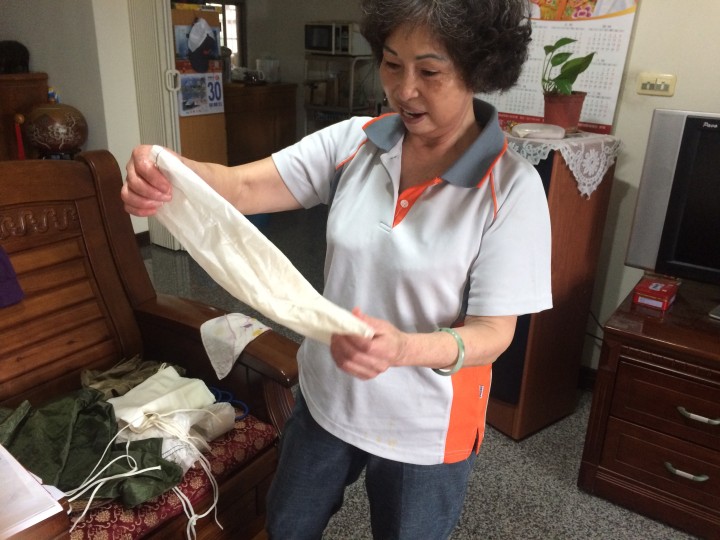 降落傘再製品/董金菊