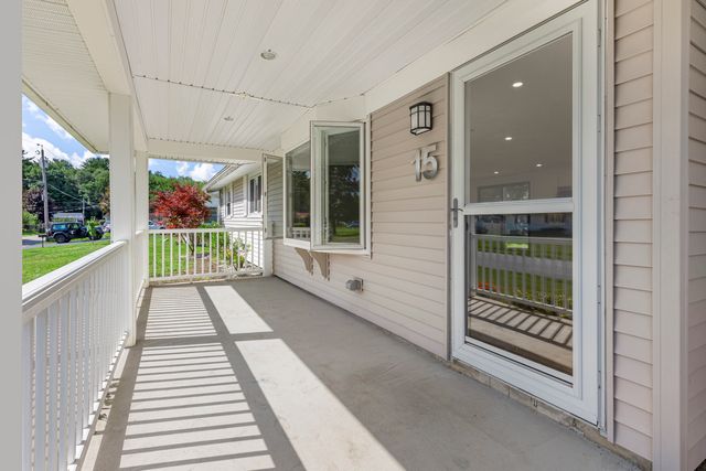 15 Roger Rd003