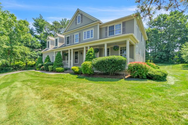 51 Tanglewood Rd-44