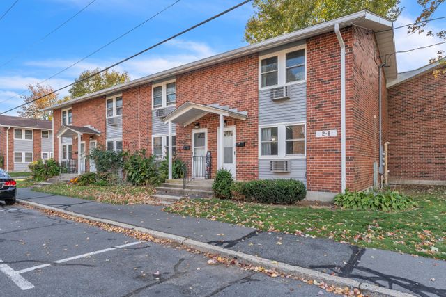 2 Manor Ct