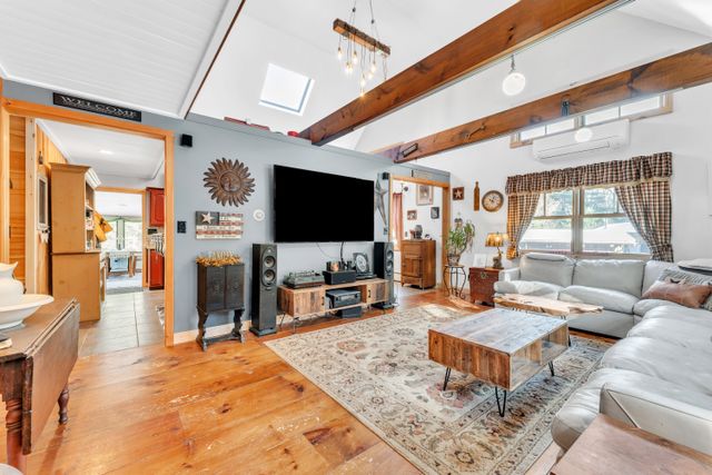 232 Wright Rd-12