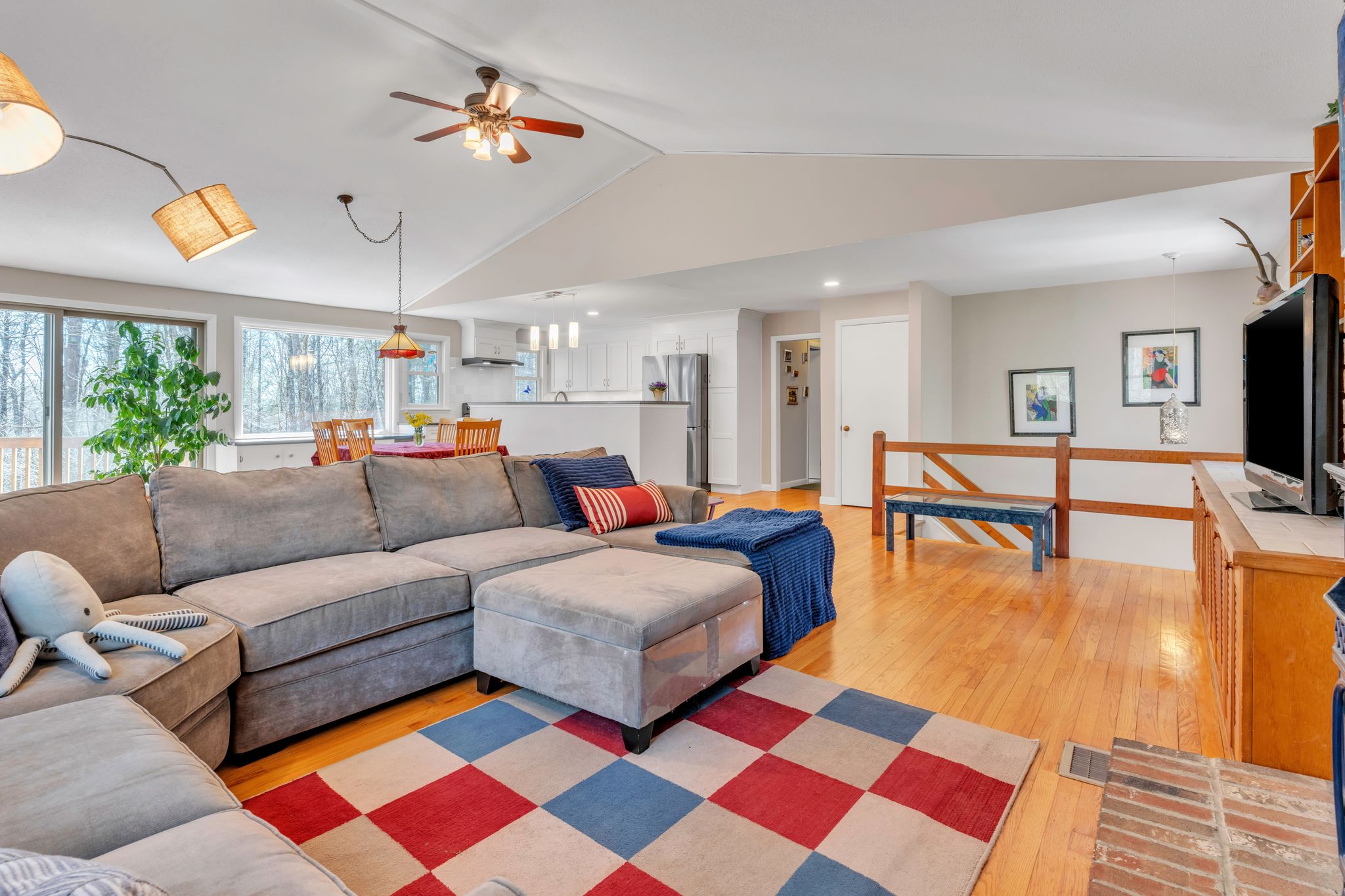 213 N Valley Rd-30