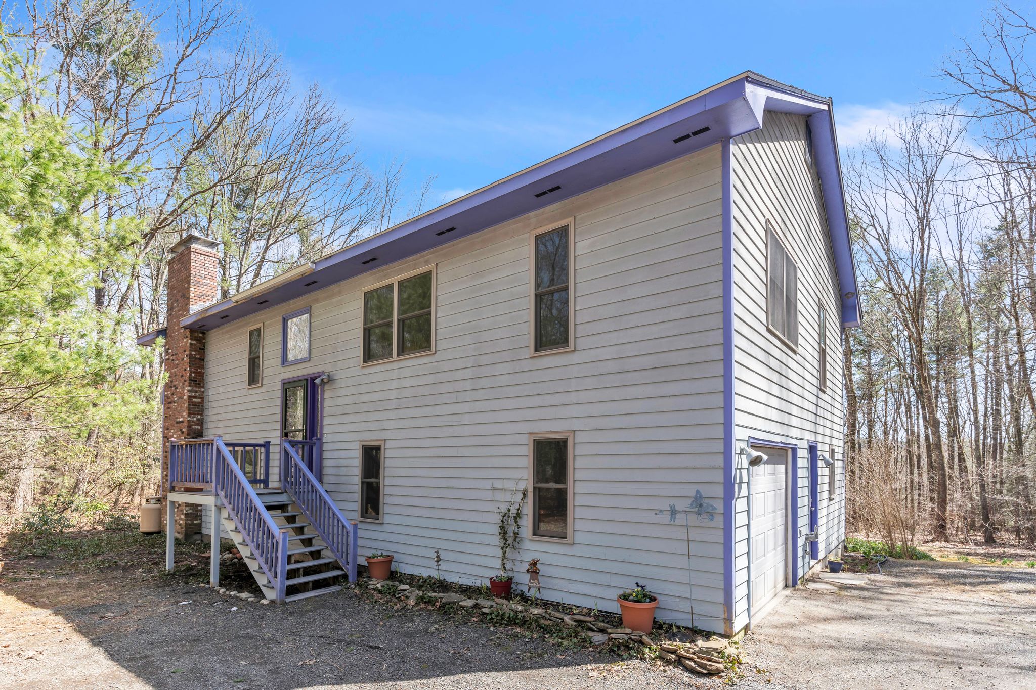 213 N Valley Rd-3