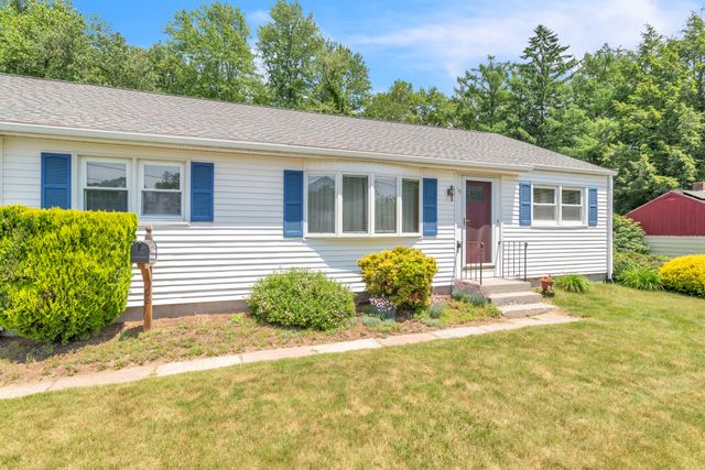 63 Cabot St-35