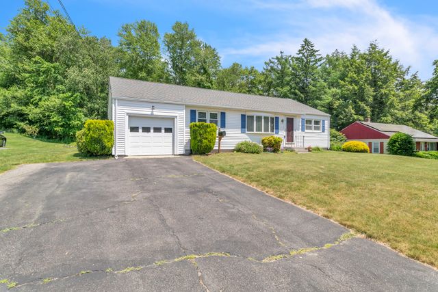 63 Cabot St-36