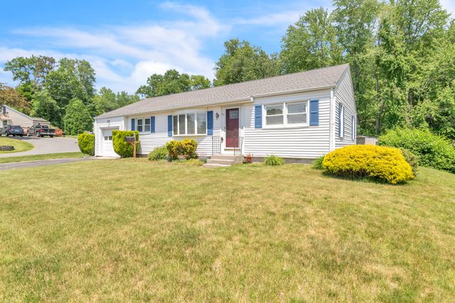 63 Cabot St-38