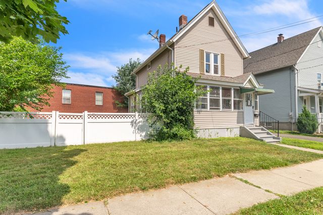 88 Spring St-44