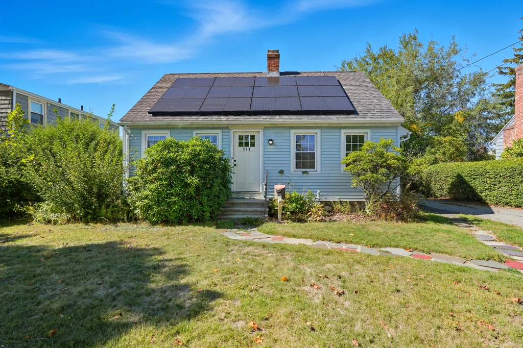 314%20Burncoat%20St%2C%20Worcester%2C%20MA%20%20004